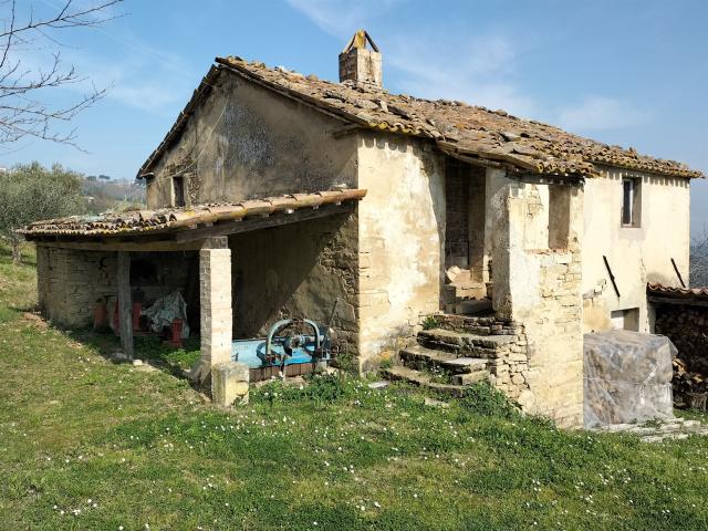 Fattoria in Pietra Autentica | Vista Panoramica sul Mare & M. 100m² Cupramontana