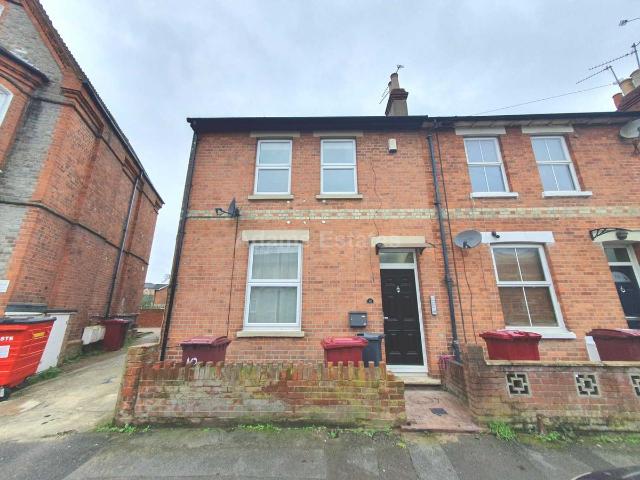 Fatherson Road, Reading RG1, 6 bed end terrace house to rent, £5,500 pcm | PrimeLocation