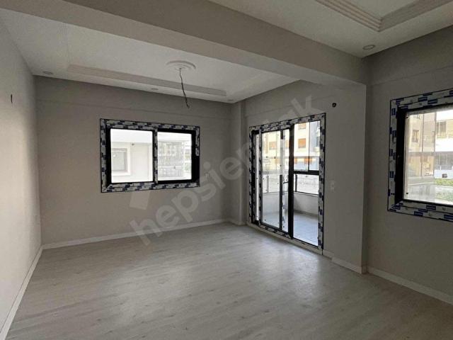 FATİH MAH.DE CAM BALKONLU KİRALIK SIFIR 2+1 DAİRE