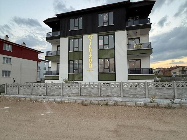 FATİH MAHALLESİ'DE SATILIK SIFIR LÜKS 3+1 DAİRELER