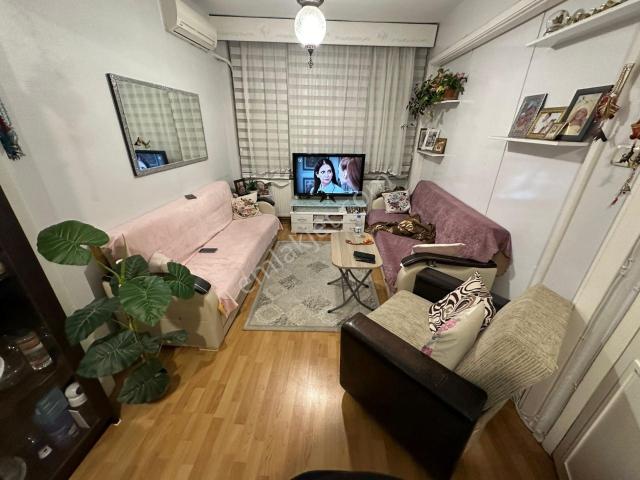 Fatih Şehremini De Satılık 3+1 100 M2 Satılık Daire Merkezi Konumlu