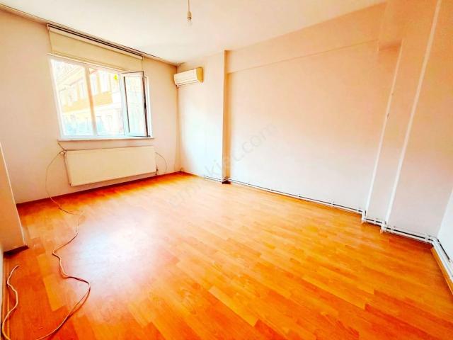 Fatih Emlak Tan 2+1 Kiralık Mevlana Cami Yakını