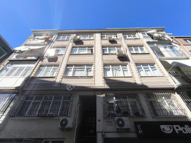 Fatih Karagümrük Mah 3+1 Kullanışlı Ferah Satılık Daire