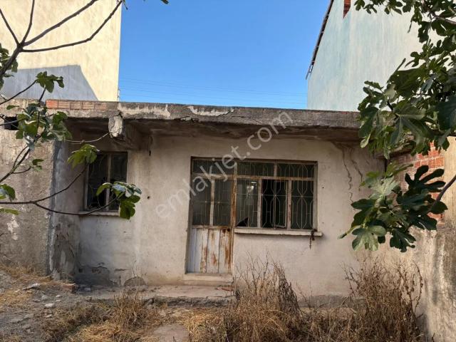 Fatih Mahallesi Merkezde 110 M² Arsası Olan Satılık Ev