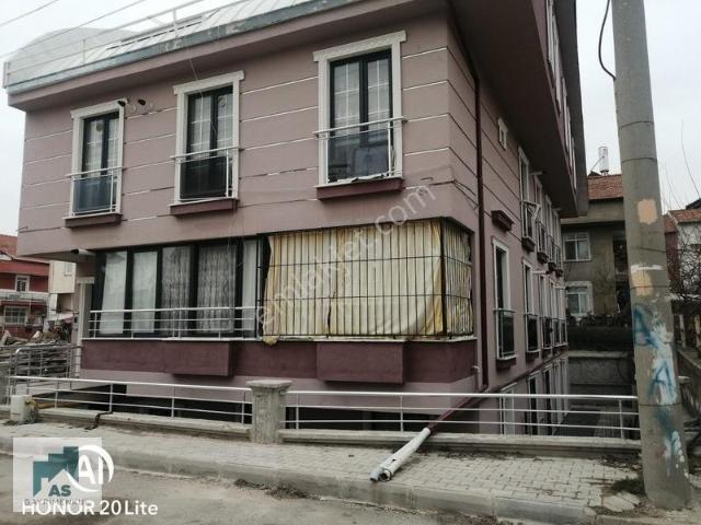 Fatih Mahallesi Pazartesi Pazarı Üst Kısmında 1+1 Eşyalı Apart