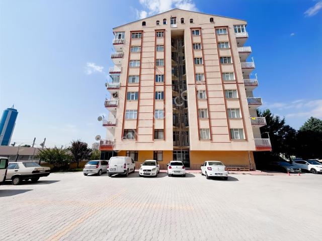 Fatih Mahallesinde Clımalı Bakım Lı 3+1 Ara Kat Kiralık Daire