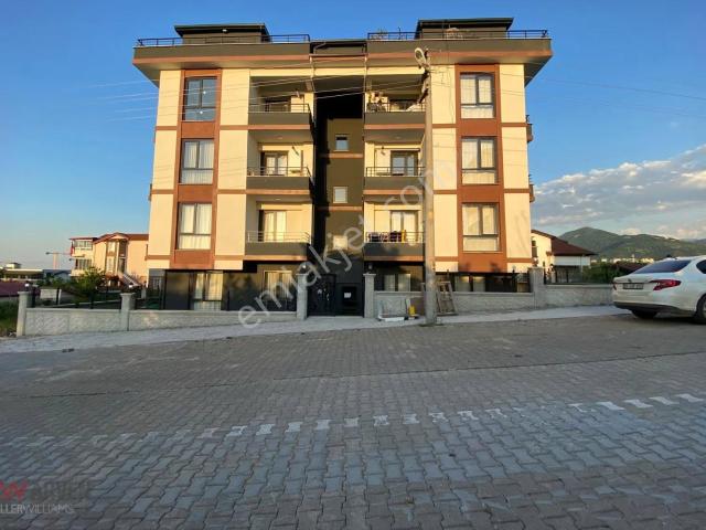 Fatih Mahallesi'nde Asansörlü 3+1 181m² Çatı Dubleks