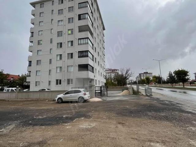 Fatih Mahallesinde Hastane Yolu Üzeri Eşyalı Satılık 1+1 Sıfır Daire