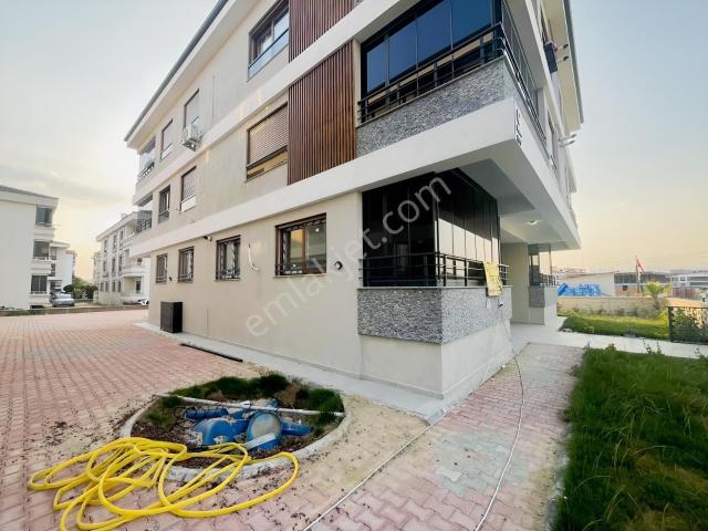 Fatih Mahallesi'nde Site İçerisinde 3+1 Kiralık Sıfır Daire