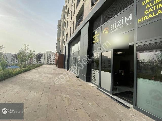 Fatih Mh. Üçyüzlü Metro Yanı Başında 3,5+1 Lüks Sıfır Daire