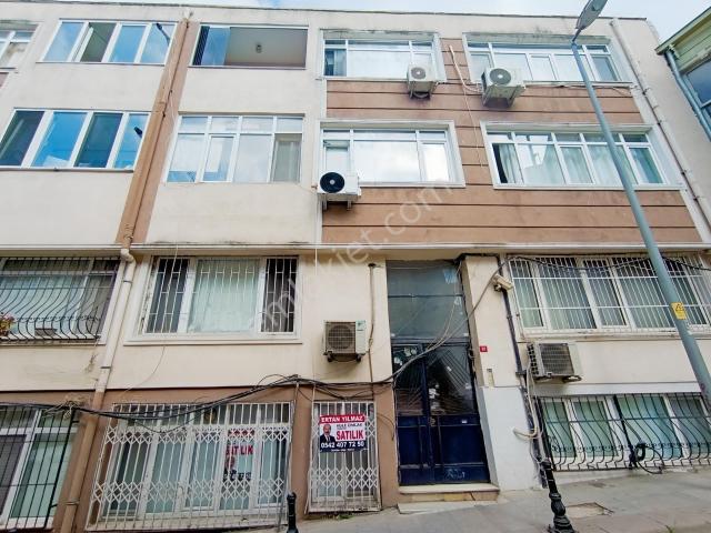 Fatihin Kalbi Meşhur Vefa Bozacısı Ya 50 M. 2+1 Giriş Katı Daire
