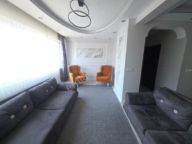 Fatihte Kiralık Eşyalı 2+1 Daire / مفروشة للايجار شقة