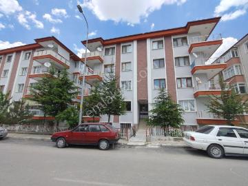 Fatihte Satılık 3+1 Birinci Kat Daire