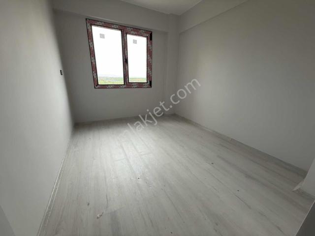 Fatih'te 2+1 Sıfır Kapalı Garajlı
