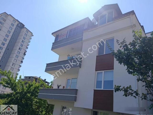 Fatsa Dolunay Mahallesi'nde Satılık 8+2 Dubleks Daire