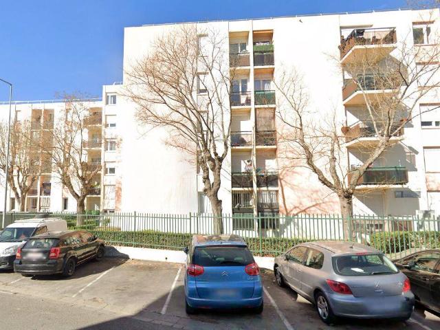 Faux T4 NIMES LE BOILEAU