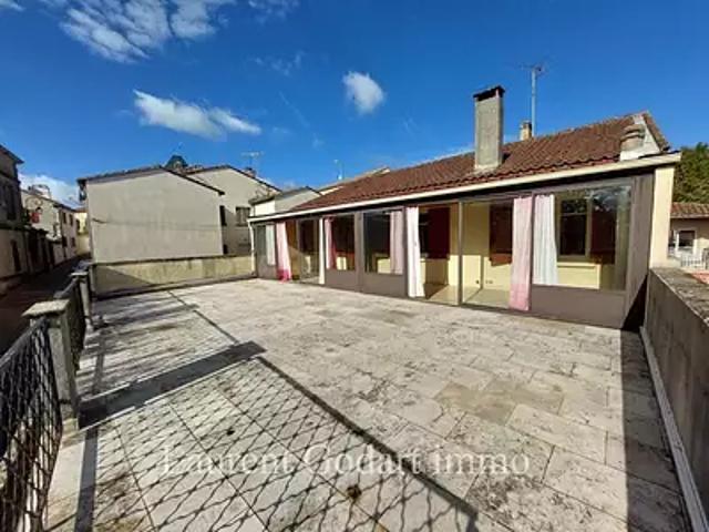 Fauillet 47400 Achat / Vente maison 6 pièces t6 jardin terrasse