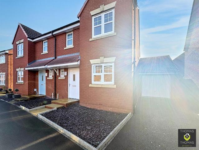 Fauld Drive, Kingsway GL2, 3 bed semi detached house to rent, £1,450 pcm | PrimeLocation