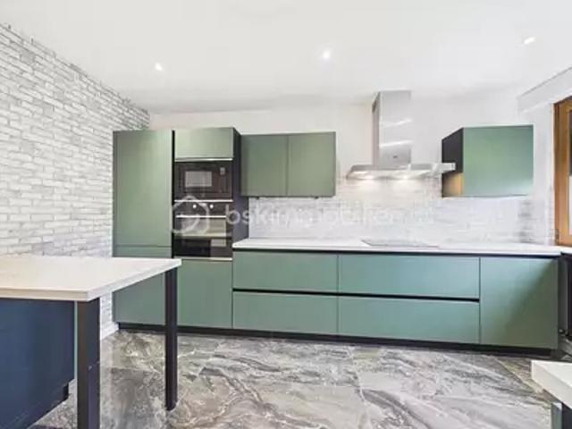 Faulquemont 57380 Achat / Vente appartement 7 pièces t7 au dernier étage cave