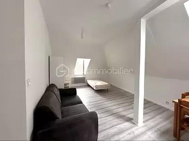 Faulquemont 57380 Location appartement 1 pièce t1 au dernier étage