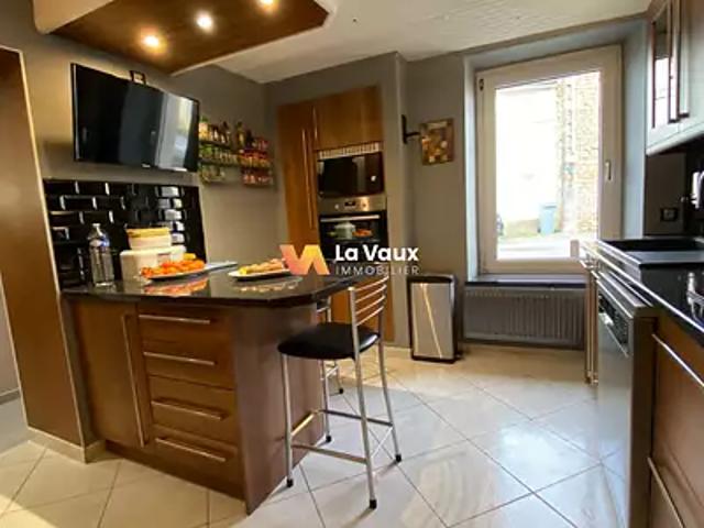 Faulx 54760 Achat / Vente maison 8 pièces t8 au dernier étage
