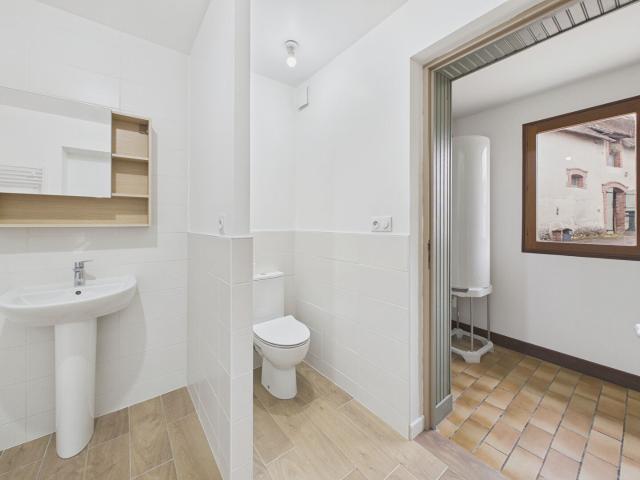 FAVEROLLES Bel appartement de plain pied avec 3 chambres