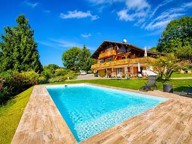 Faverges Seythenex 74210 Achat / Vente maison 7 pièces t7 piscine jardin