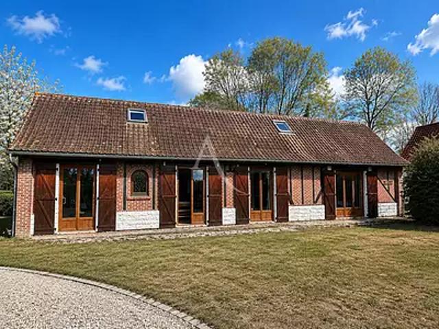 Favières 80120 Achat / Vente maison 10 pièces t10 au dernier étage cave