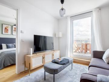 Favoriten 1br w/ elevator, nr Bus 65A
