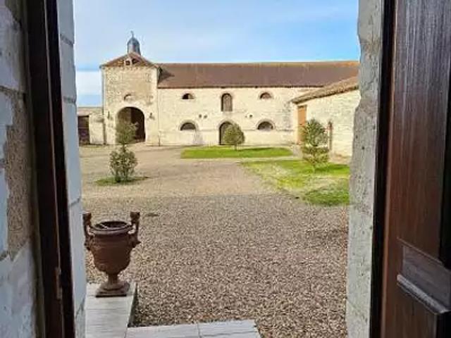 Faye la Vineuse 37120 Achat / Vente maison 13 pièces t13 jardin terrasse