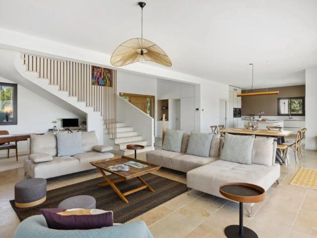 Fayence Villa contemporaine avec vue panoramique 12 couchages
