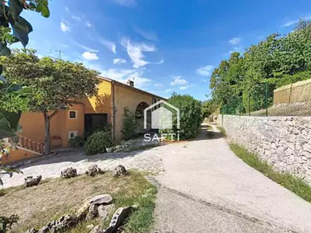 Fayence 83440 Location appartement 4 pièces t4 parking