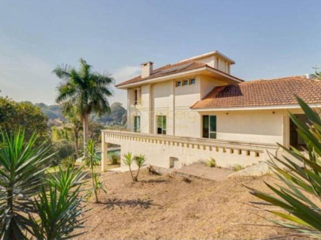Fazenda Morumbi casa com 5 quartos/5suítes, 8 garagens, 1.170 m² construidos, 2.750 m² de terreno