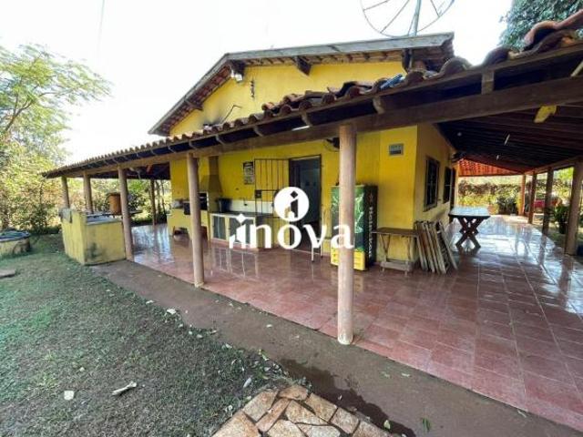 Fazenda à venda, 3 quartos, 1 suíte, Rural Delta/MG