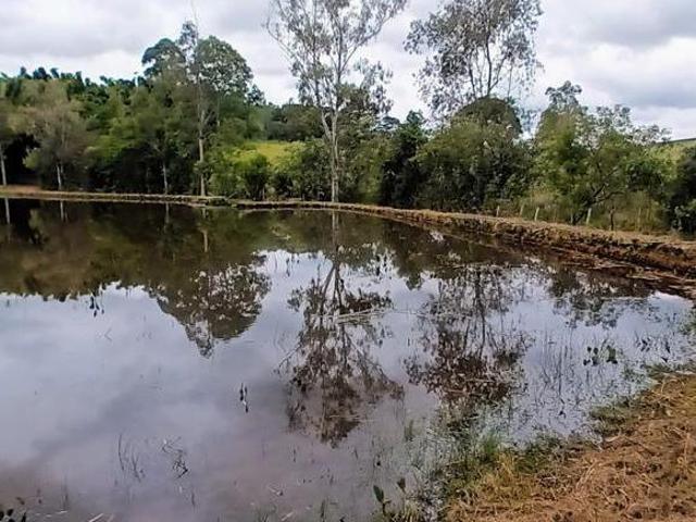 Fazenda à venda, 330000 m² por R$ 2.400.000,00 Oliveira Oliveira/MG
