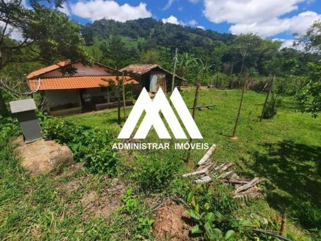 Fazenda á venda de 55 hectares 03 quartos, nascentes em Carmópolis de Minas MG!