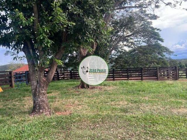 Fazenda a venda em Campina Verde MG 484 Hectares terra de cultura furna em 80% e 20% de cerrado