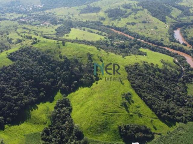 Fazenda Agroindústria de Cachaça registrada com 122 ha a 90 km BH