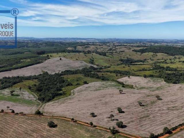 Fazenda, Bem localizada em Angatuba