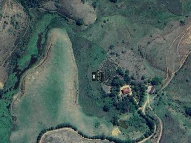 Fazenda com 5 dormitórios à venda, 3000000 m² por R$ 4.500.000,00 Centro Leopoldina/MG