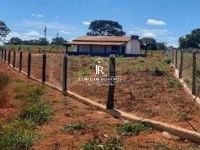 Fazenda com 188,03,31 hás Município de Corinto MG