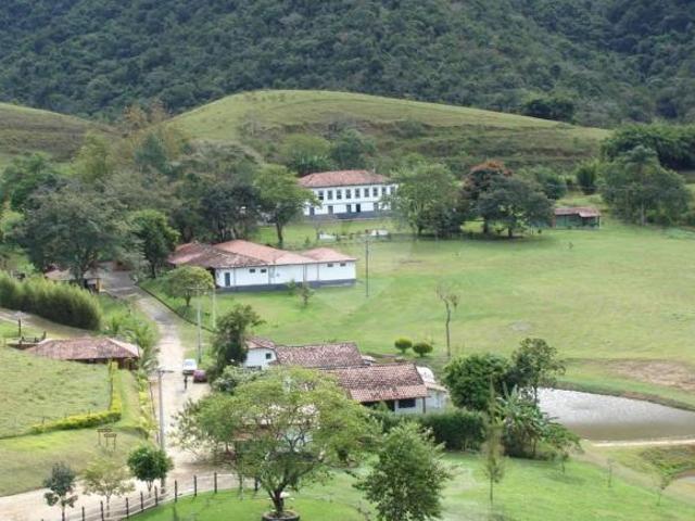 Fazenda com 27 quartos à venda em Centro SP
