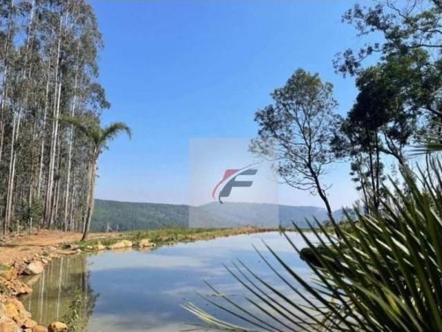 Fazenda com 3 dormitórios à venda, 1210000 m² por R$ 4.000.000,00 Zona Rural Prudentópolis/PR