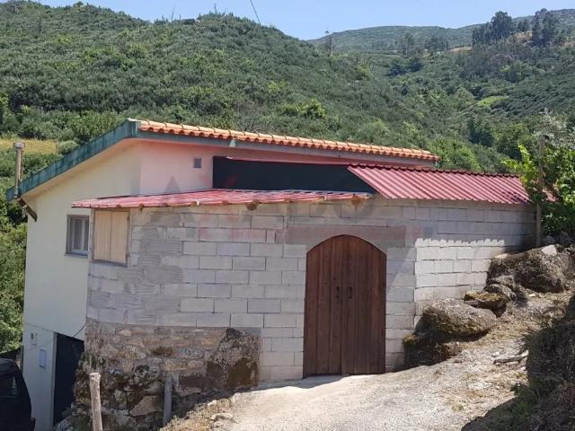 Fazenda com Terreno à Venda em Seia Guarda Parque Natural da Serra da Estrela Portugal