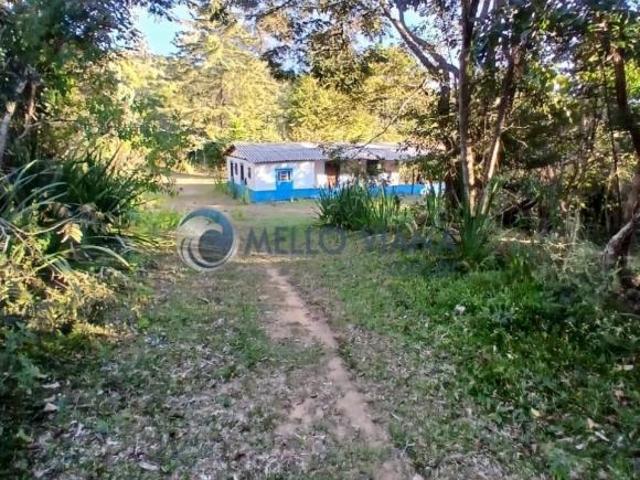 Fazenda de luxo em Baependi MG, no bairro Gamarra: 4 quartos, 4 salas, 3 banheiros, 70 hectares à ve