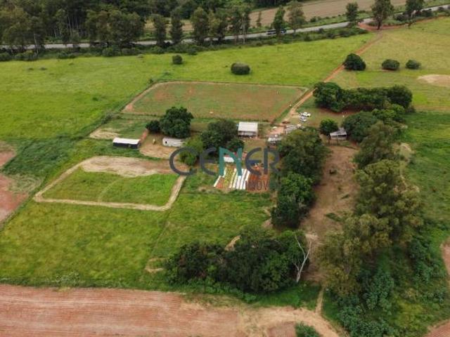 Fazenda de 116 ha às margens da BR 262 em Araxá MG