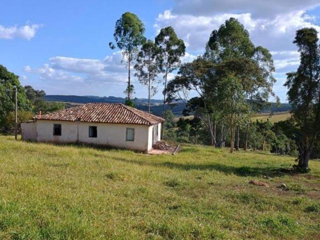 FAZENDA EM OLIVEIRA /MG 34 HECTARES COM MUITA ÁGUA, NASCENTE E FÁCIL ACESSO