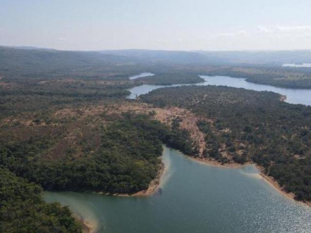 Fazenda em Três Marias às margens da represa 1138 hectares