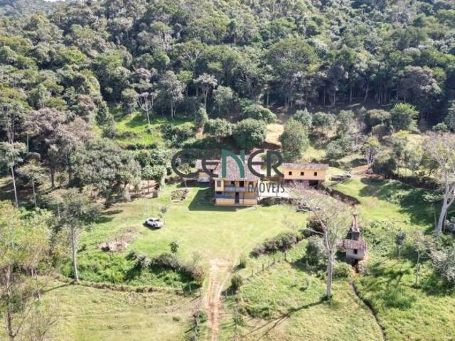 Fazenda Fonte das Águas com 196 ha por 3 700 mil na reg de Cons Lafaiete MG