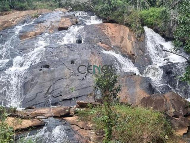 Fazenda histórica de 206 ha com sede centenária e 3 cachoeiras em Itabira MG
